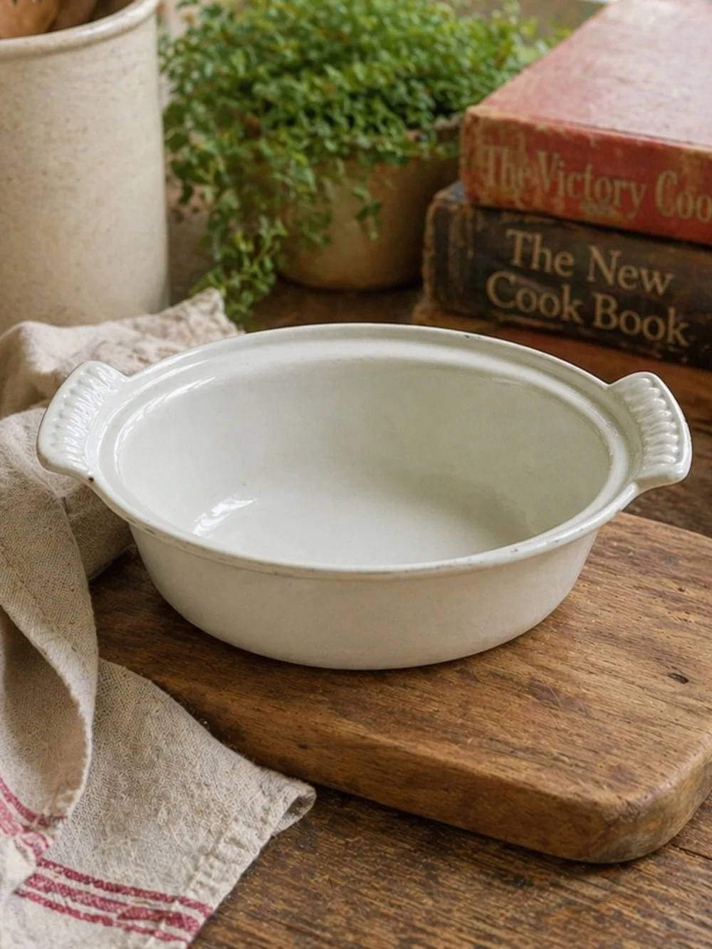Vintage DRU Holland Enamel Cast Iron Mini Casserole White Dish No Lid
